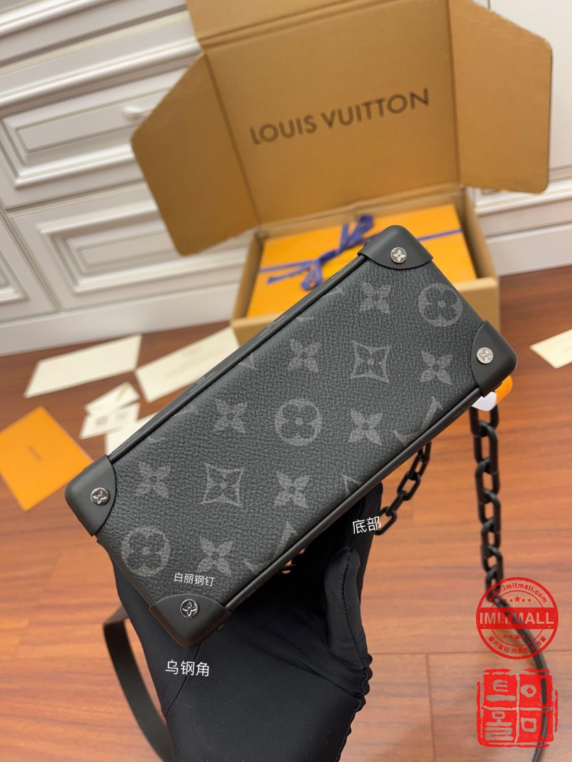 louis_vuitton_xxxxx_big_00004.jpg