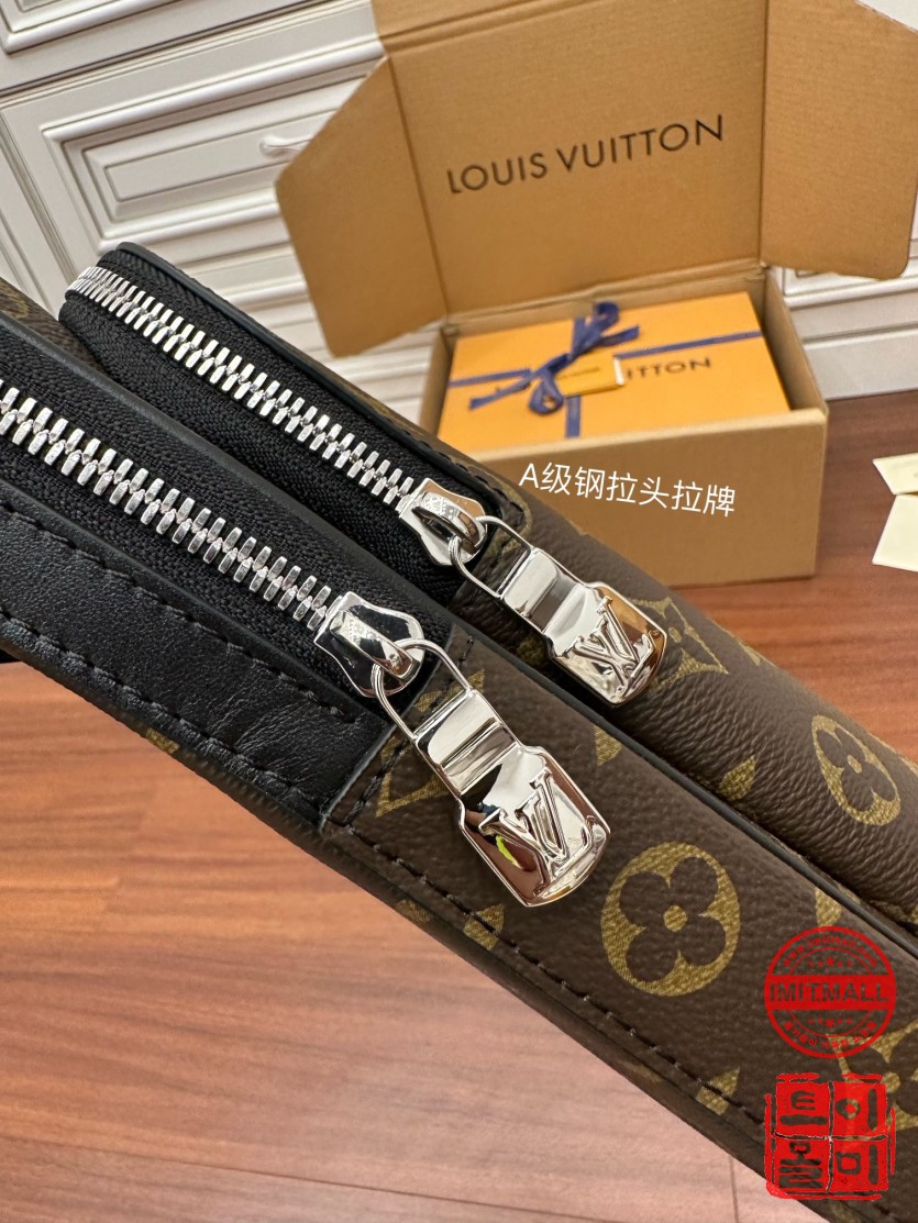 louis_vuitton_xxxxx_big_00006.jpg