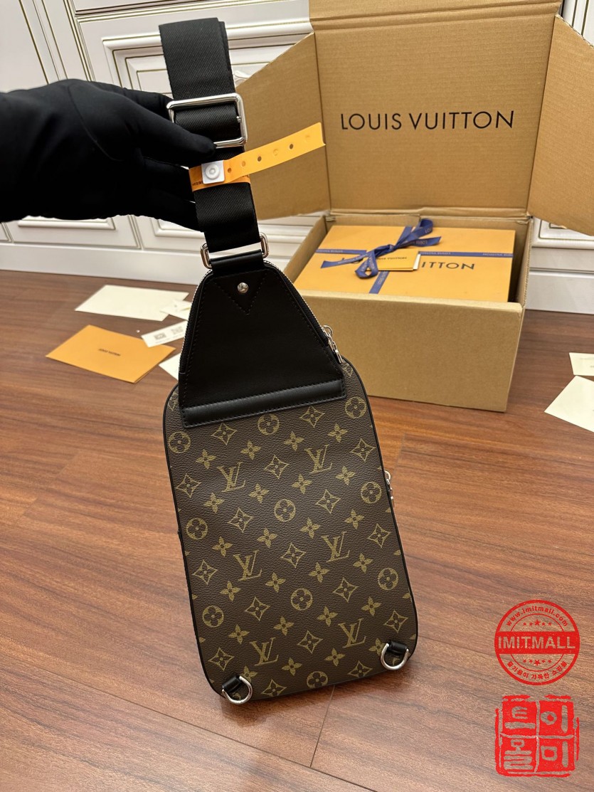 louis_vuitton_xxxxx_big_00017.jpg