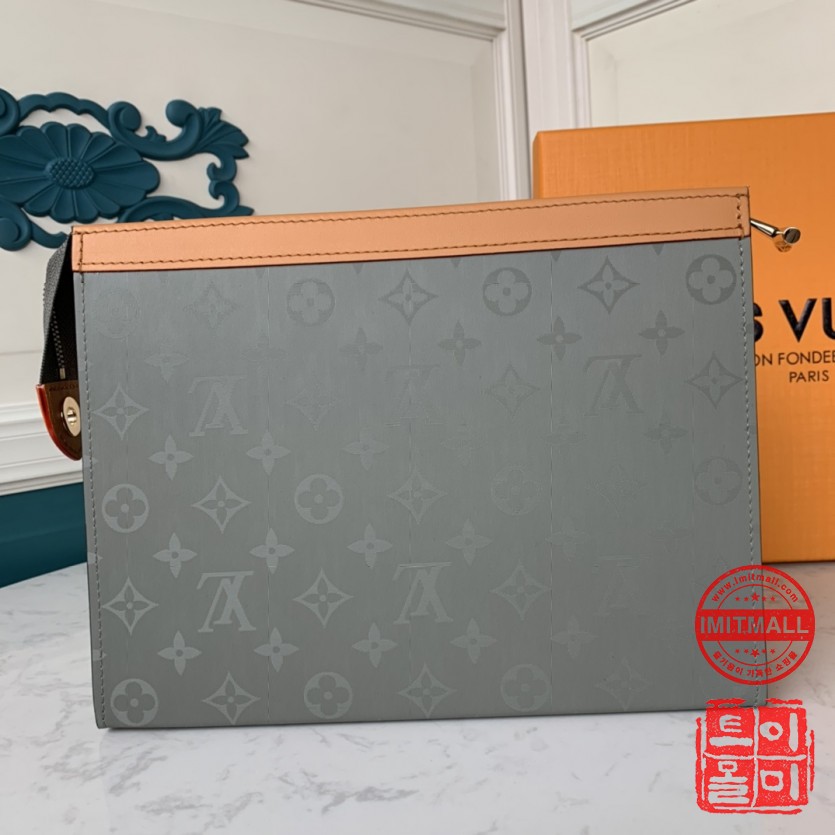 louis_vuitton_xxxxx_big_00002.jpg