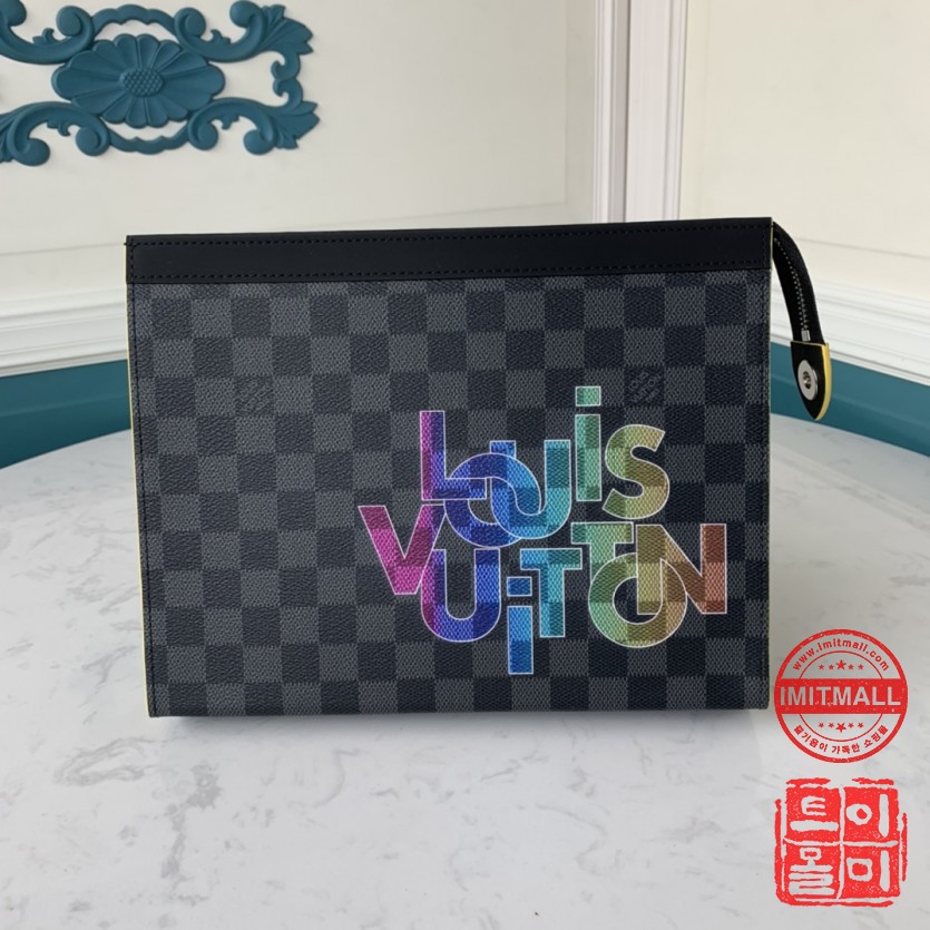 louis_vuitton_xxxxx_big_00001.jpg