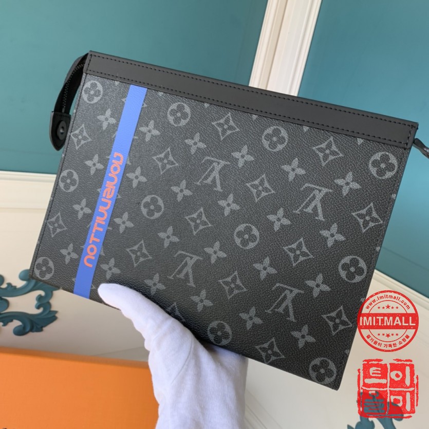 louis_vuitton_xxxxx_big_00004.jpg