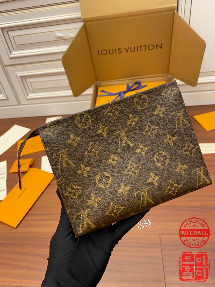 louis_vuitton_xxxxx_big_00002.jpg