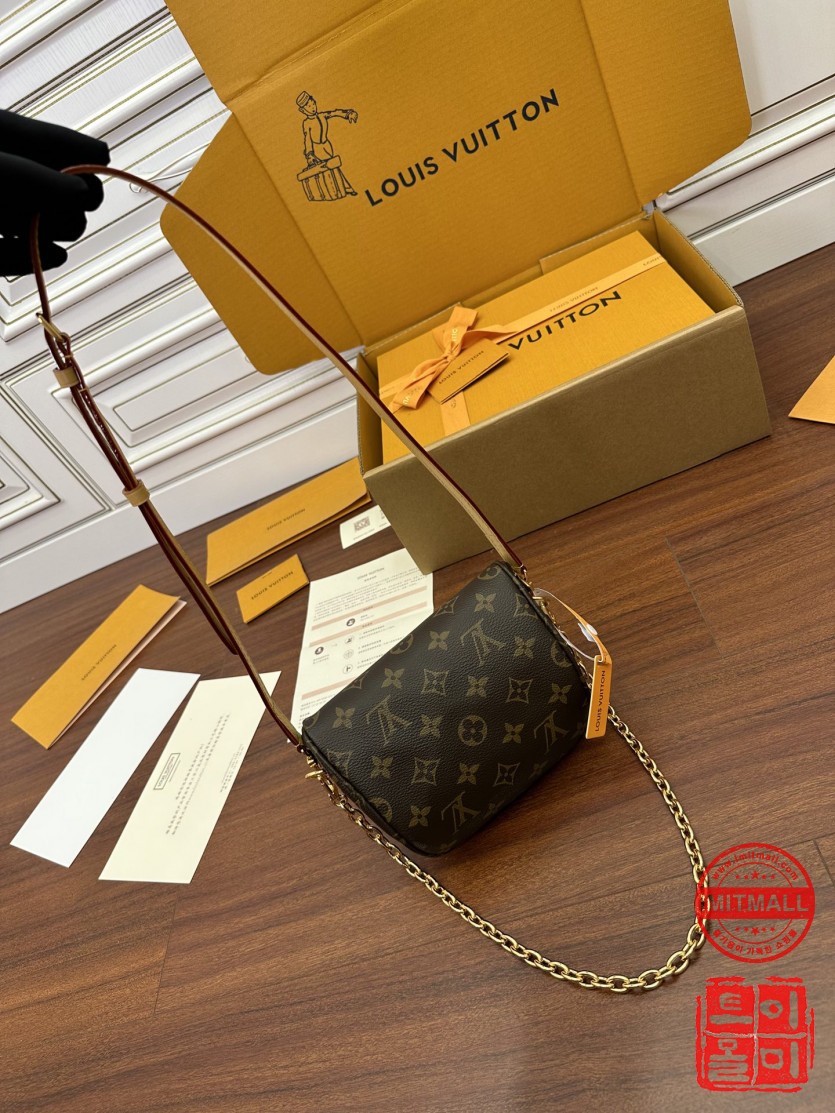 louis_vuitton_xxxxx_big_00009.jpg