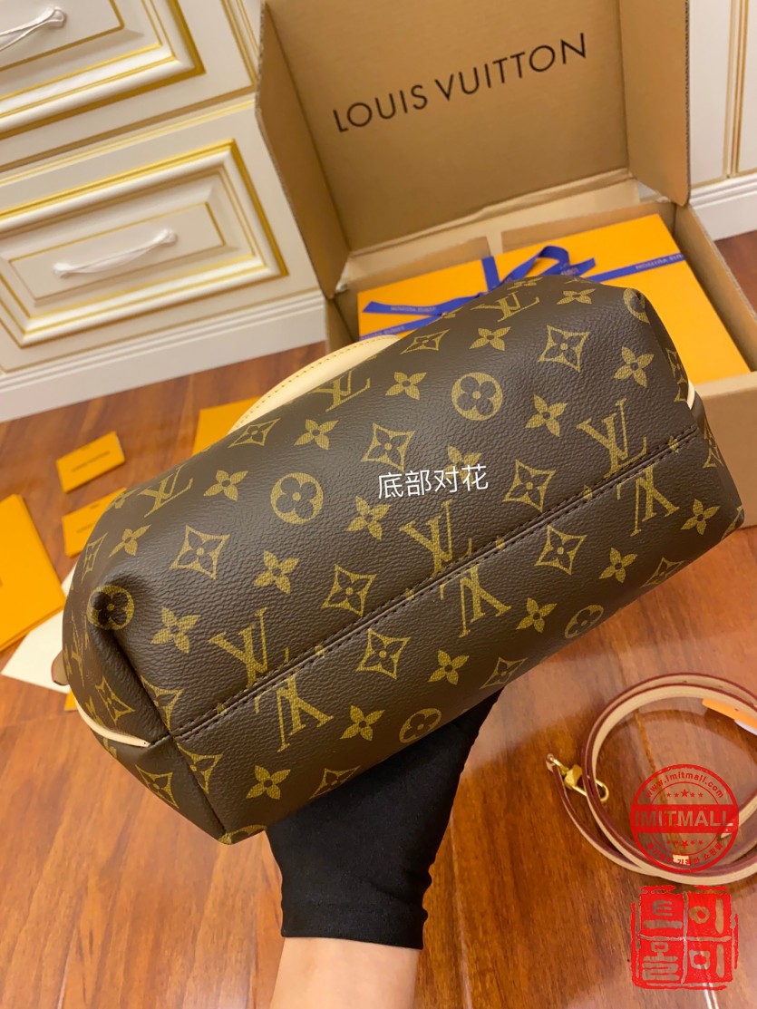 louis_vuitton_xxxxx_big_00005.jpg