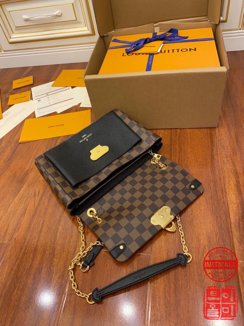 louis_vuitton_xxxxx_big_00008.jpg