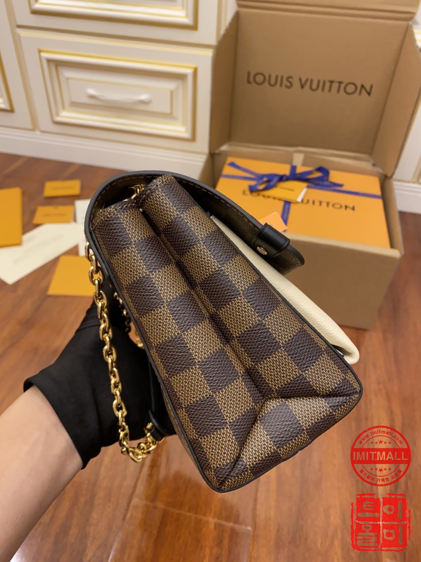 louis_vuitton_xxxxx_big_00004.jpg