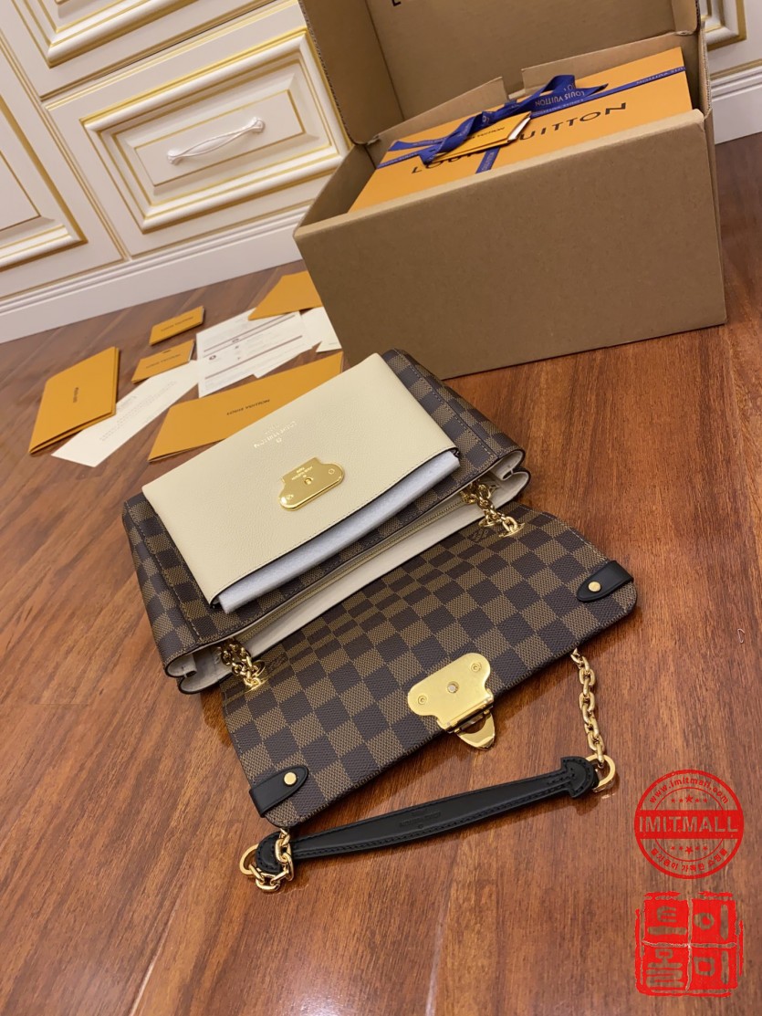 louis_vuitton_xxxxx_big_00012.jpg