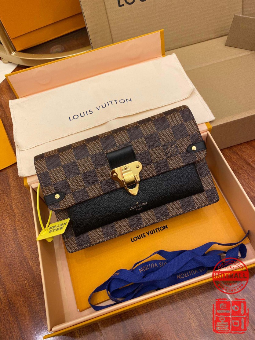 louis_vuitton_xxxxx_big_00001.jpg