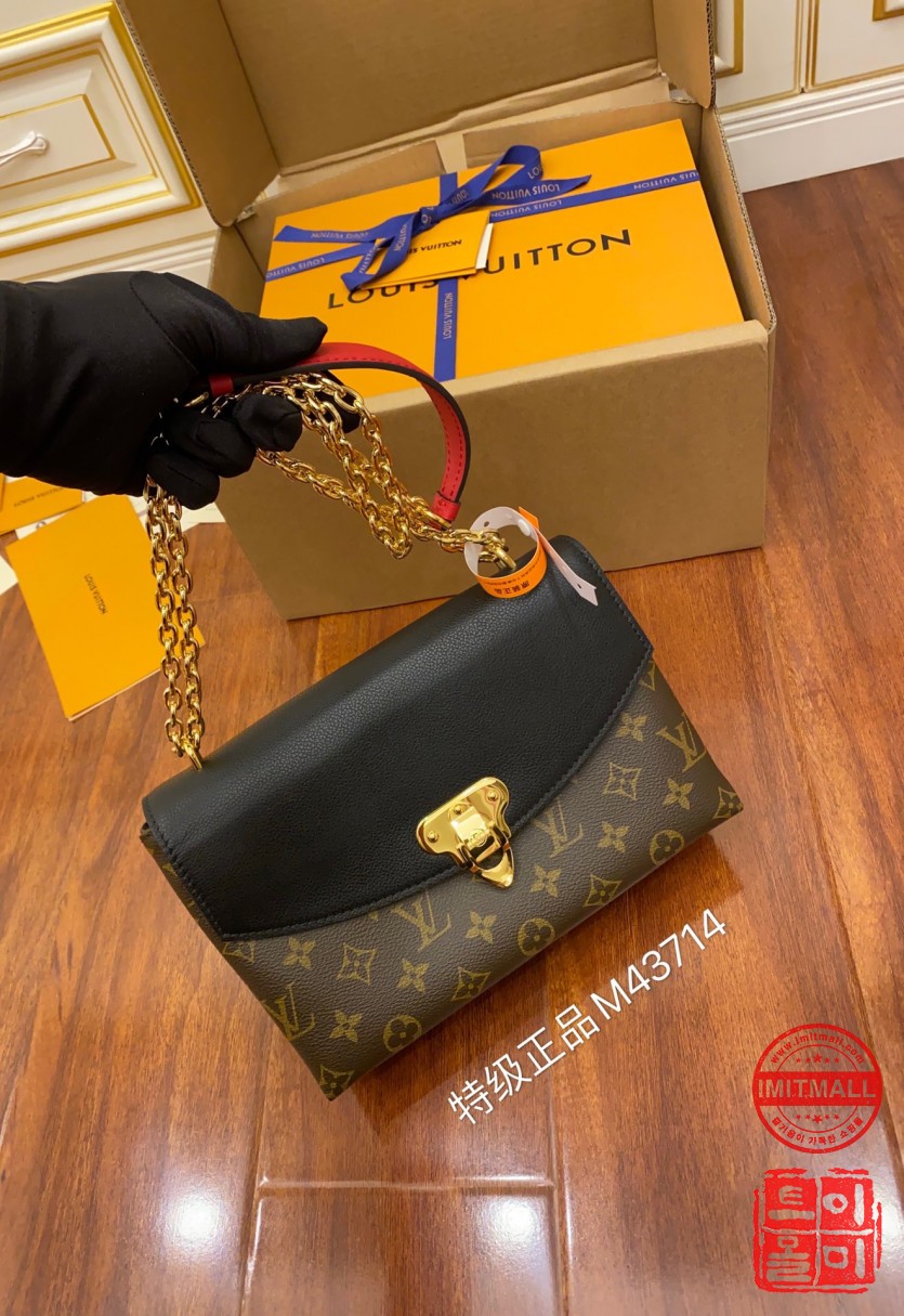 louis_vuitton_xxxxx_big_00010.jpg