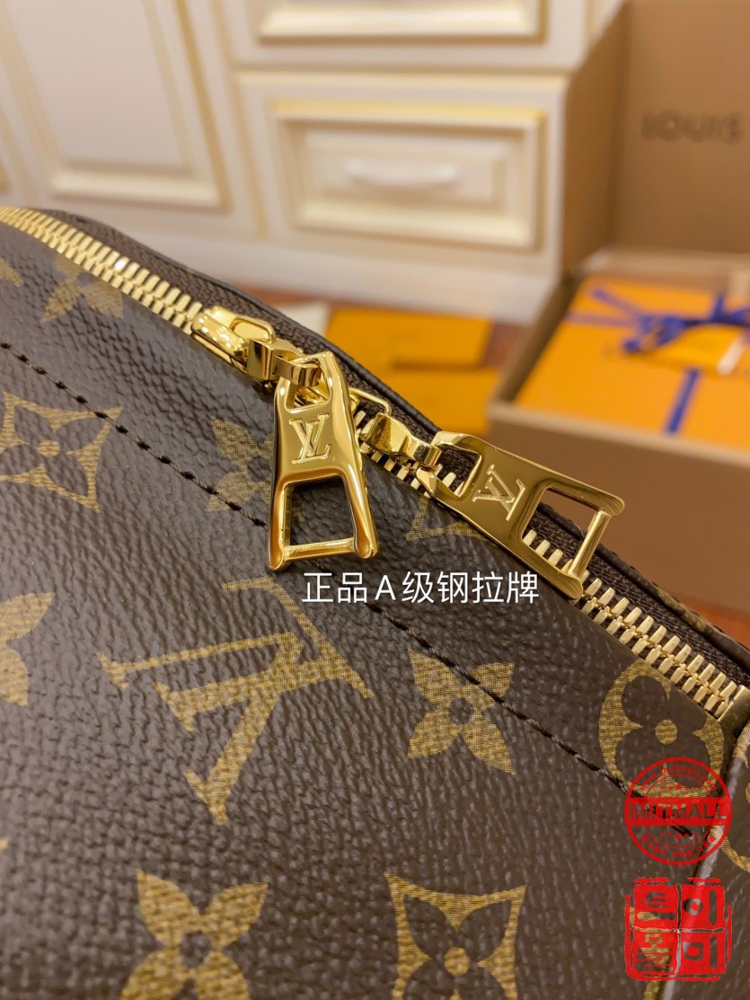 louis_vuitton_xxxxx_big_00012.jpg