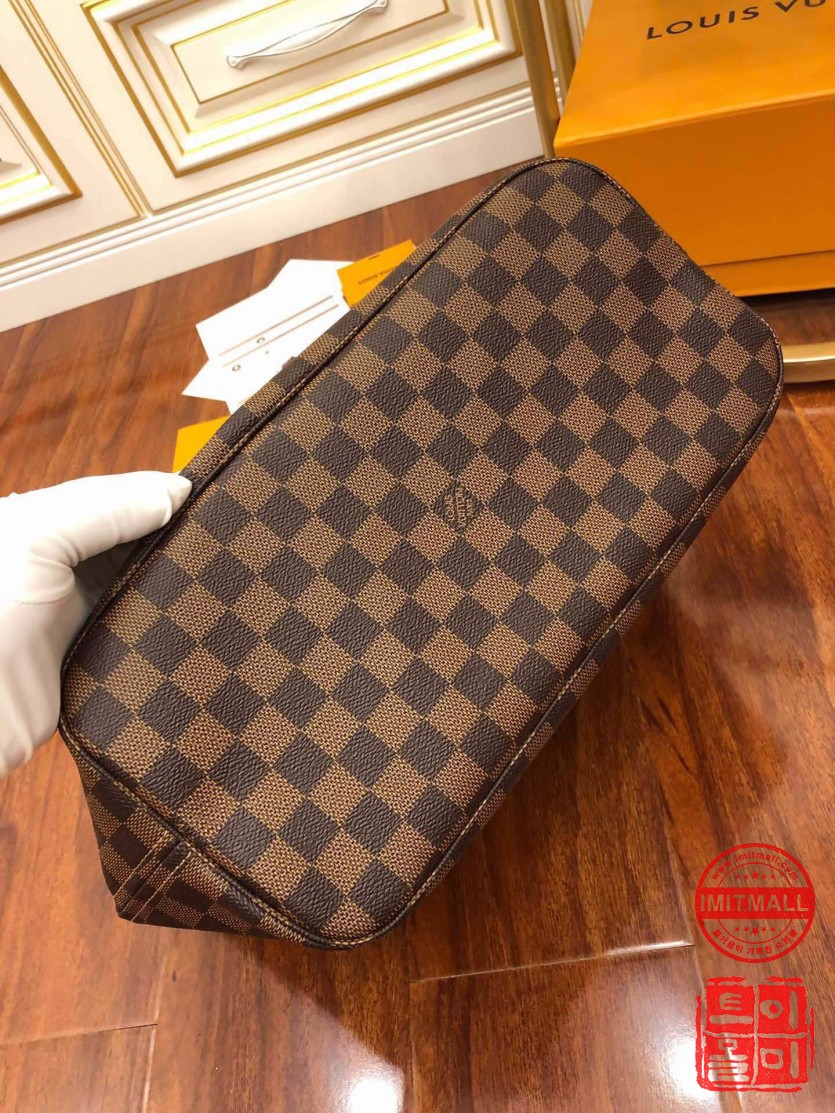 louis_vuitton_xxxxx_big_00007.jpg