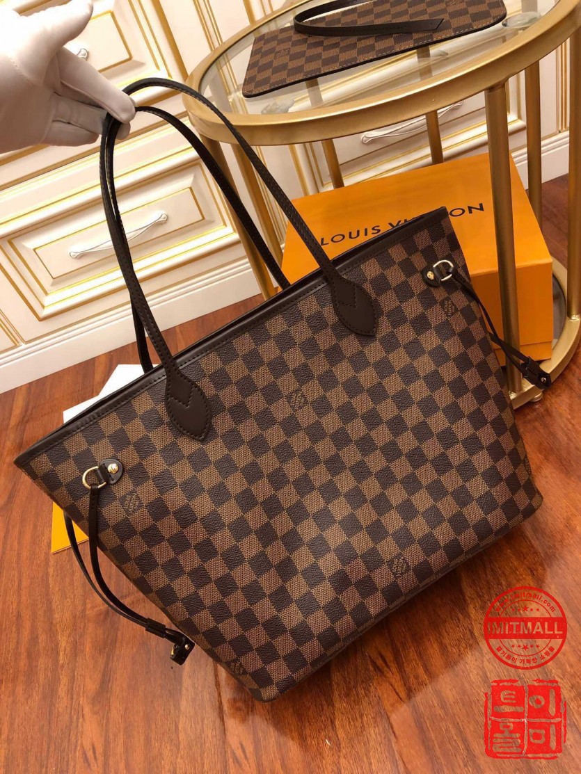 louis_vuitton_xxxxx_big_00009.jpg