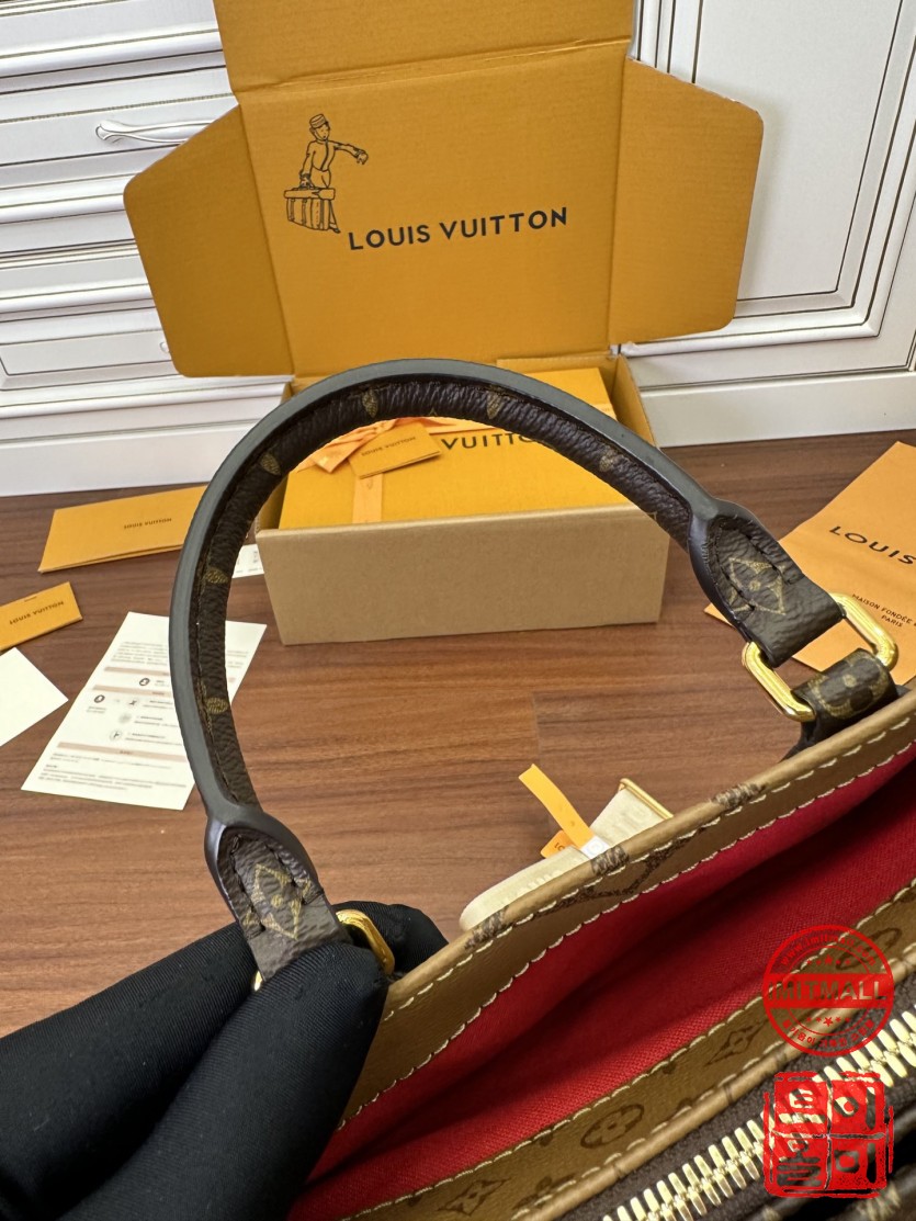 louis_vuitton_xxxxx_big_00015.jpg