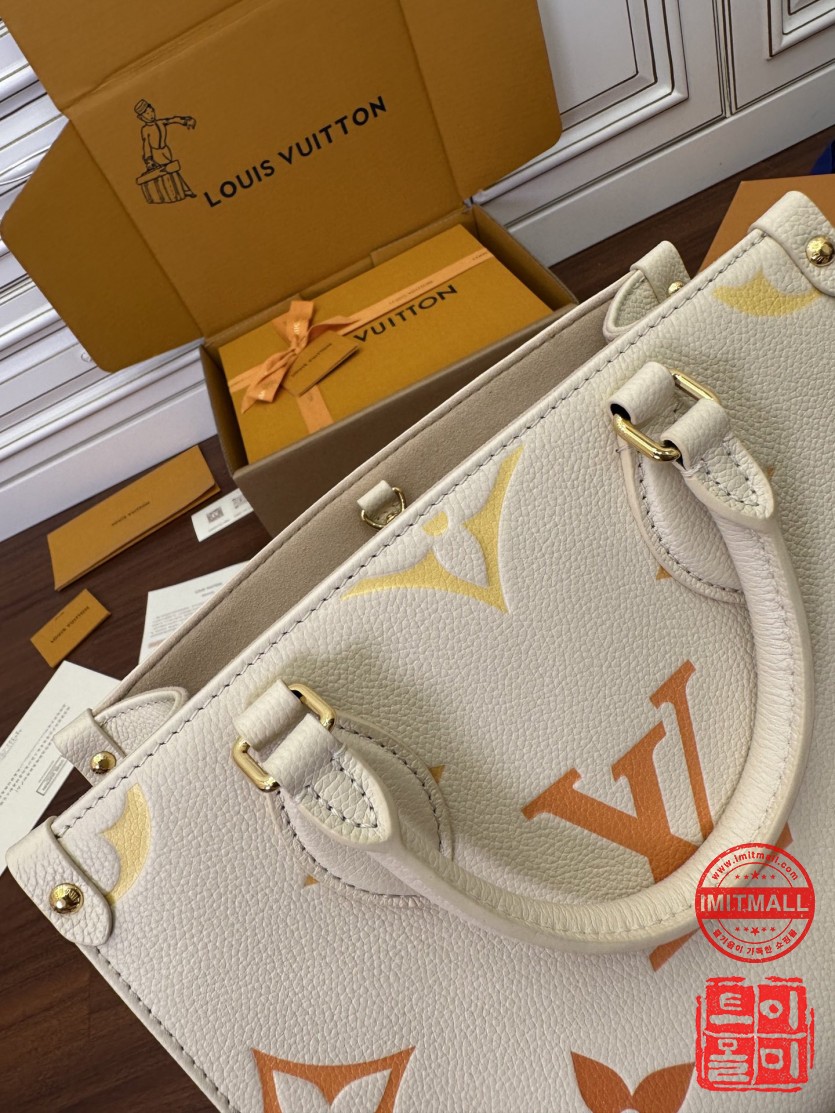 louis_vuitton_xxxxx_big_00010.jpg