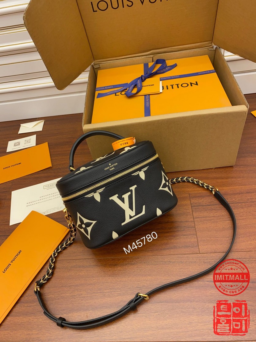 louis_vuitton_xxxxx_big_00001.jpg