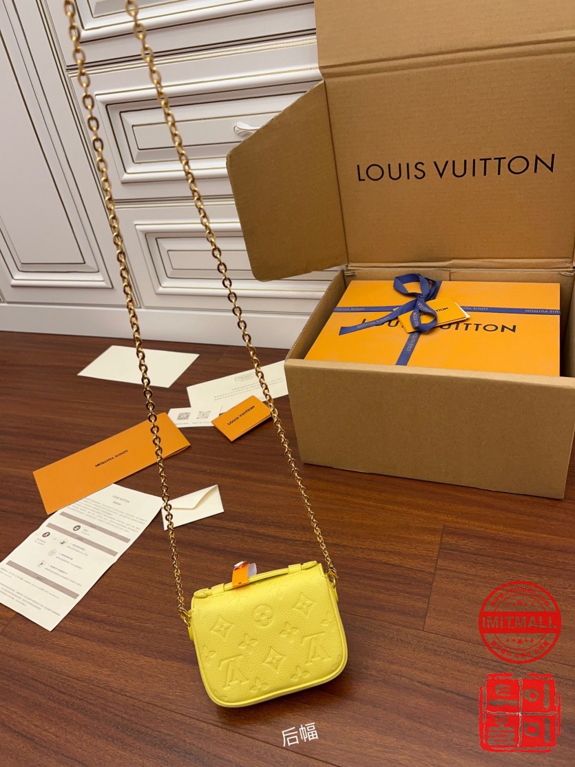 louis_vuitton_xxxxx_big_00003.jpg