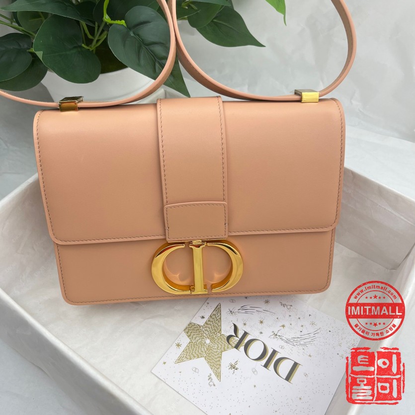 dior_xxxxx_big_00002.jpg