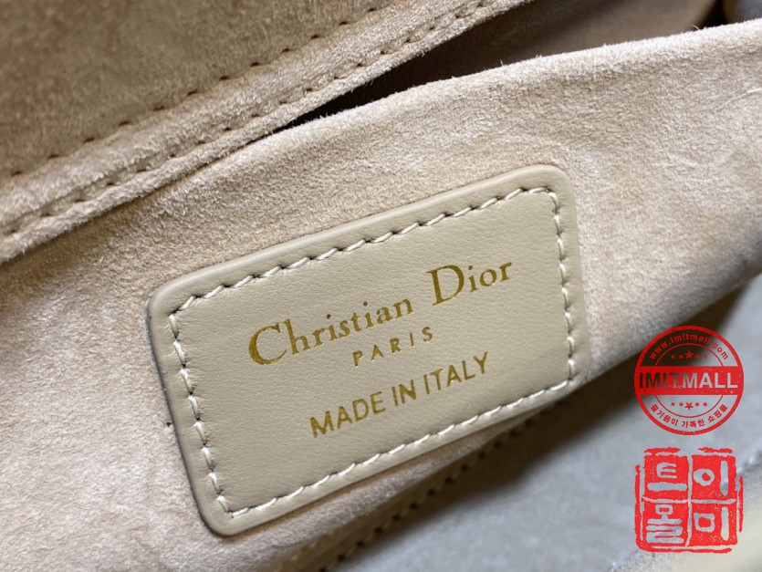 dior_xxxxx_big_00009.jpg