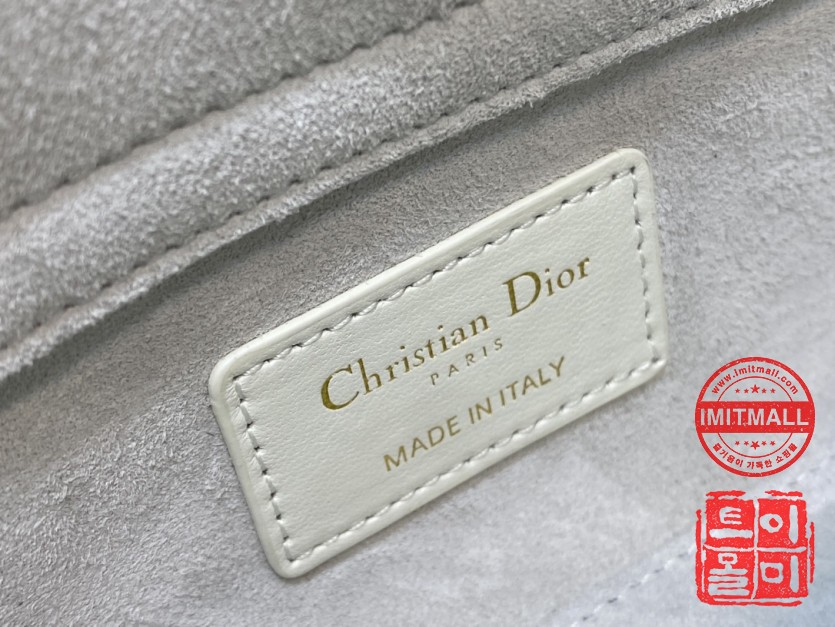 dior_xxxxx_big_00009.jpg