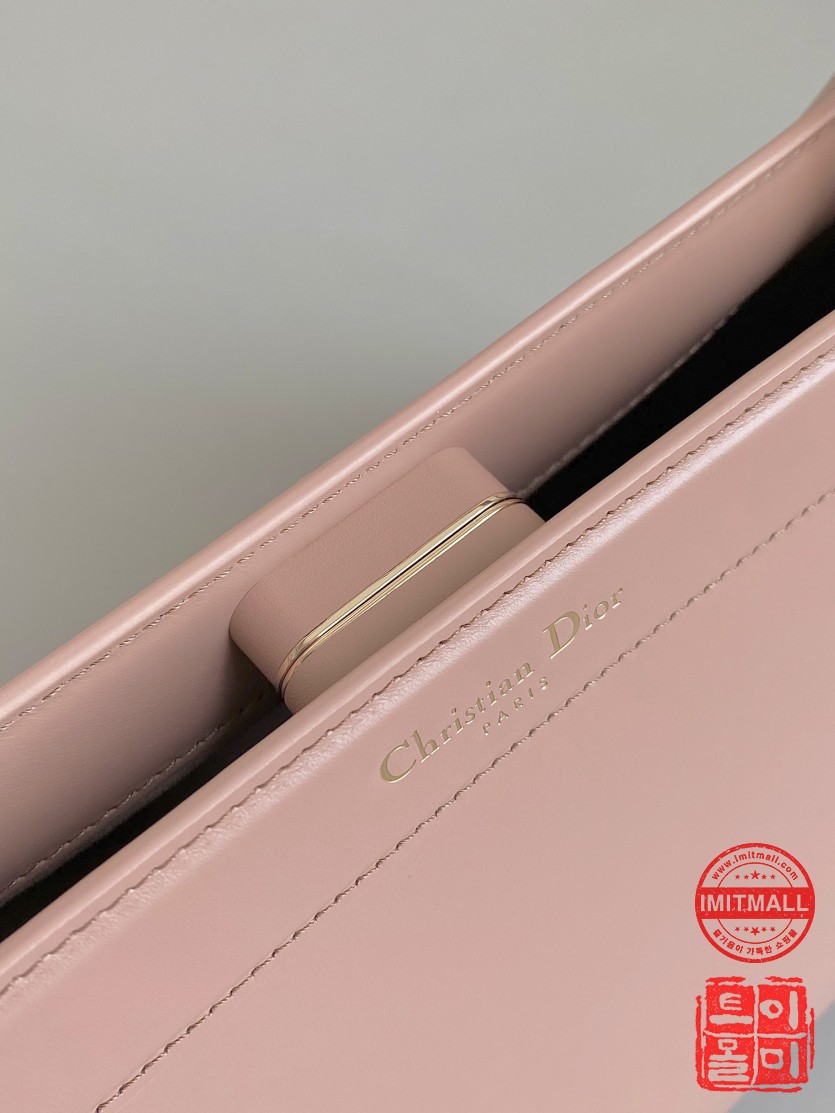 dior_xxxxx_big_00006.jpg