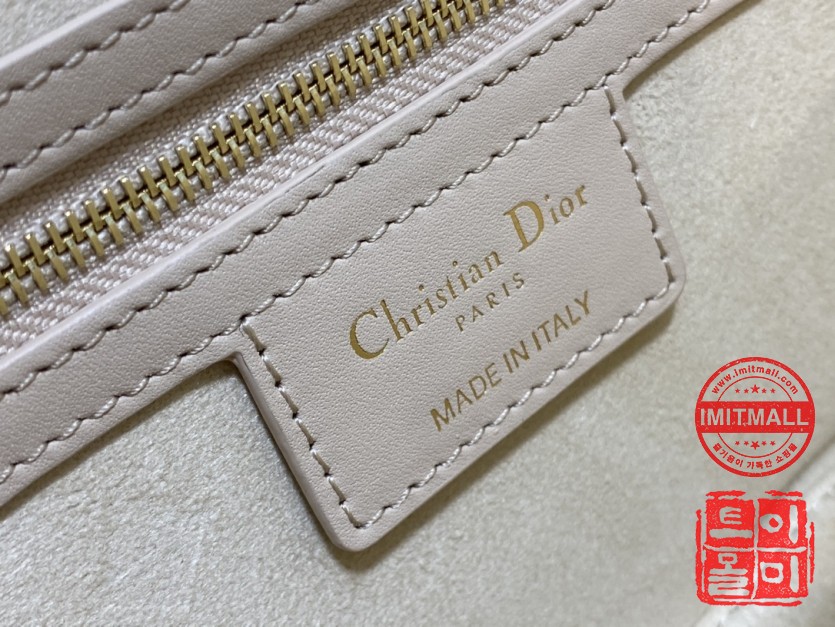dior_xxxxx_big_00009.jpg