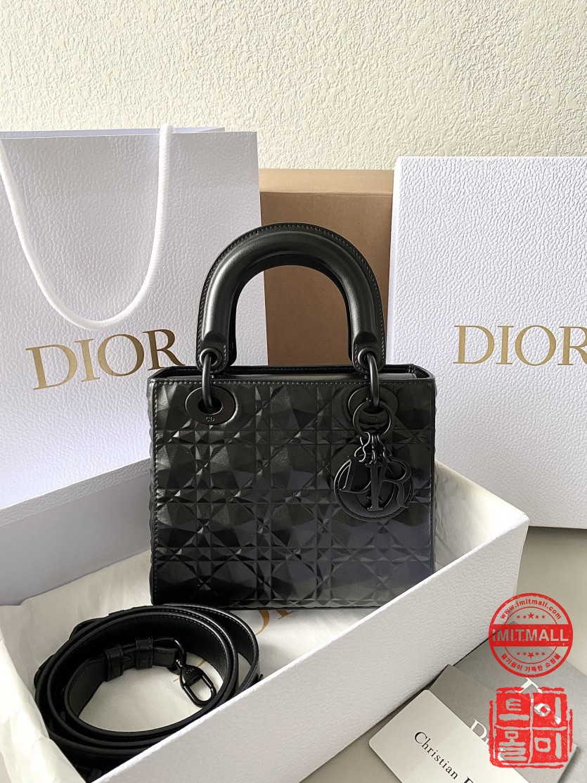 dior_xxxxx_big_00008.jpg