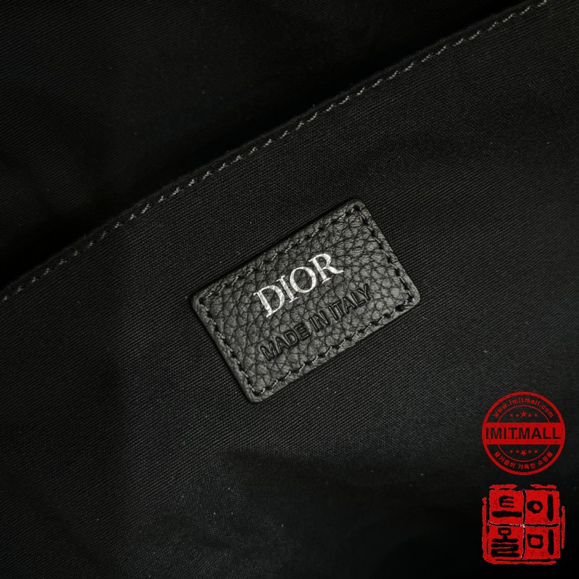 dior_xxxxx_big_00009.jpg