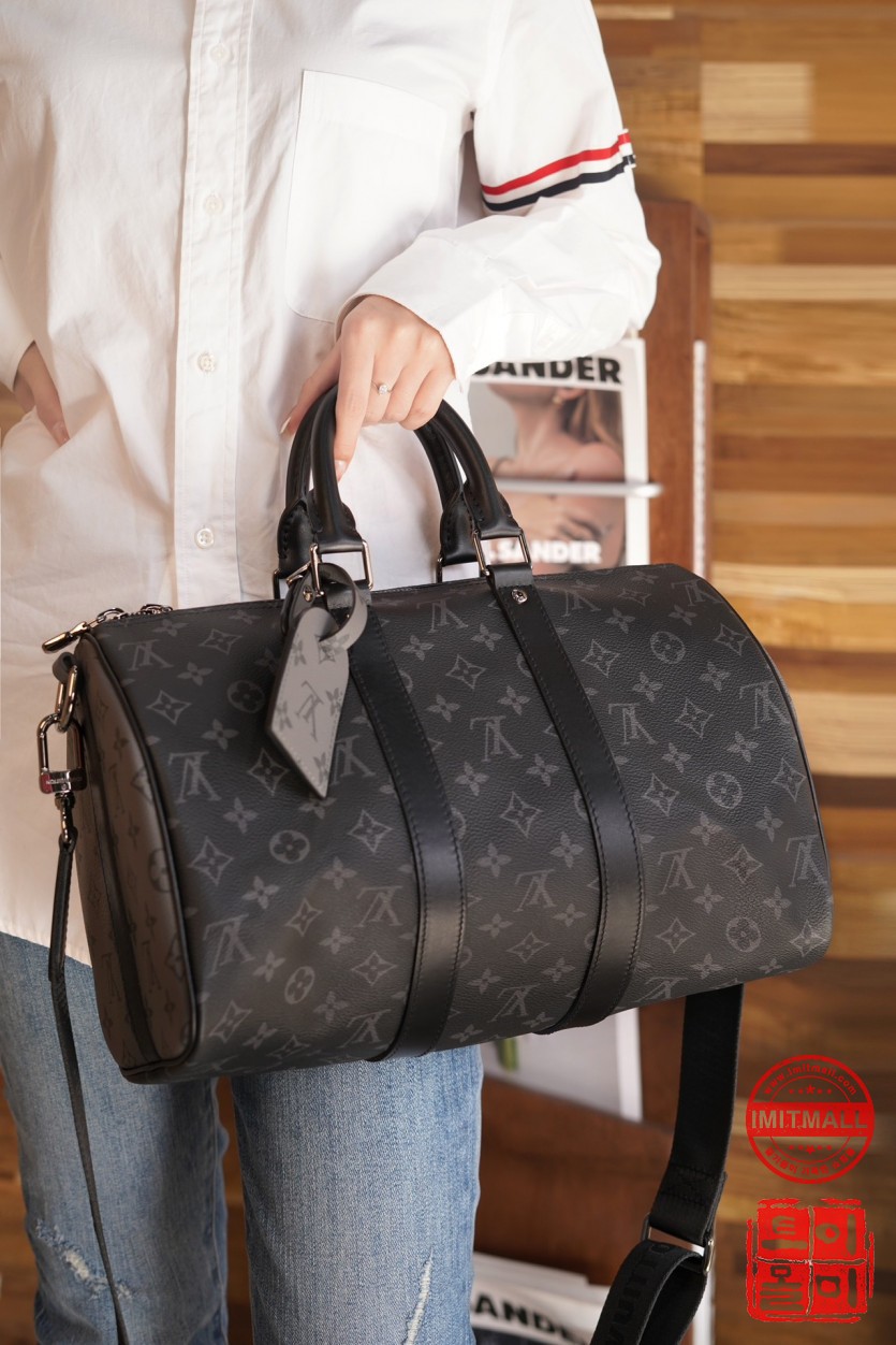 louis_vuitton_xxxxx_big_00019.jpg