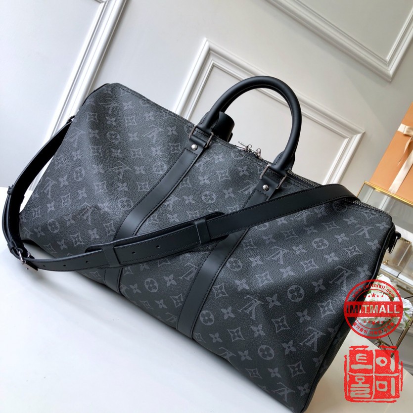 louis_vuitton_xxxxx_big_00002.jpg