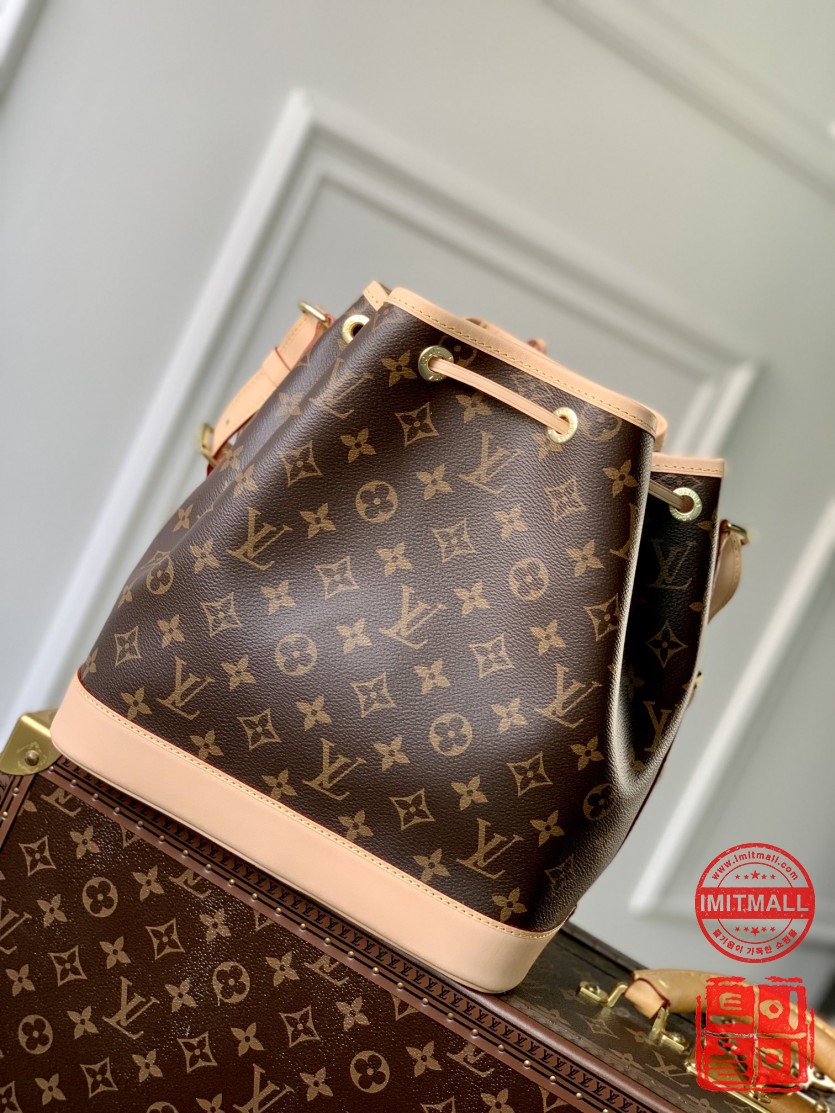 louis_vuitton_xxxxx_big_00002.jpg