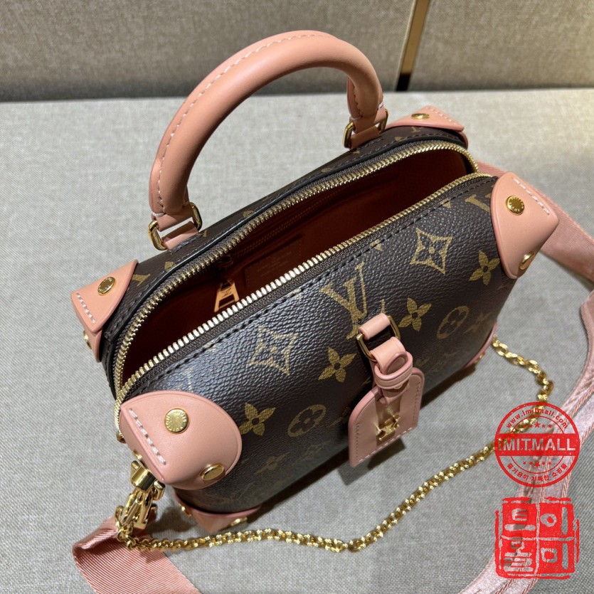 louis_vuitton_xxxxx_big_00002.jpg