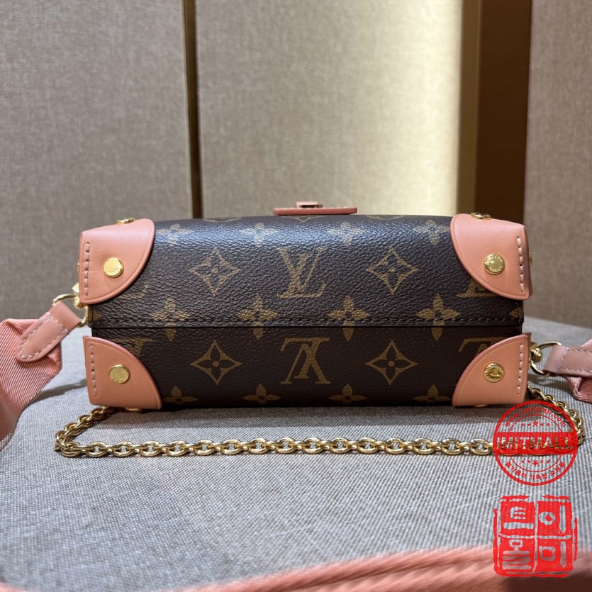 louis_vuitton_xxxxx_big_00003.jpg