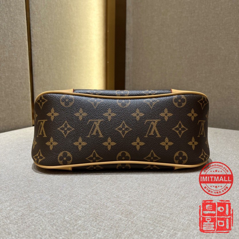 louis_vuitton_xxxxx_big_00006.jpg