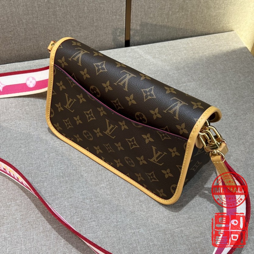 louis_vuitton_xxxxx_big_00002.jpg