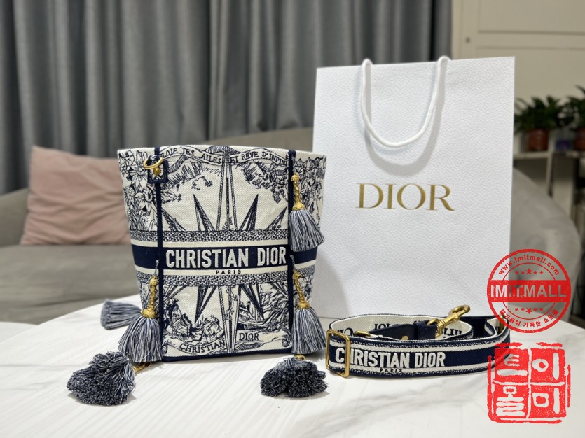 dior_xxxxx_big_00001.jpg