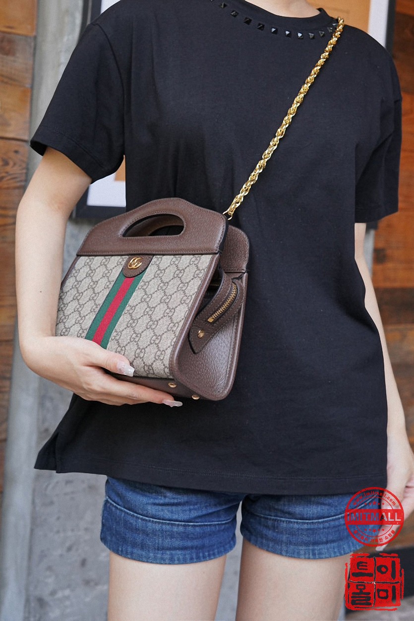 gucci_xxxxx_big_00019.jpg