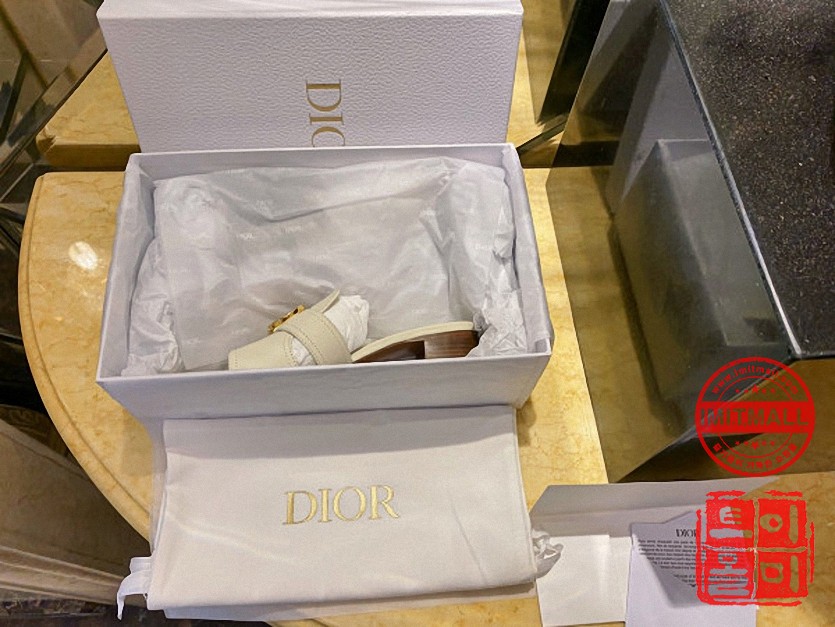 dior_xxxxx_big_00009.jpg