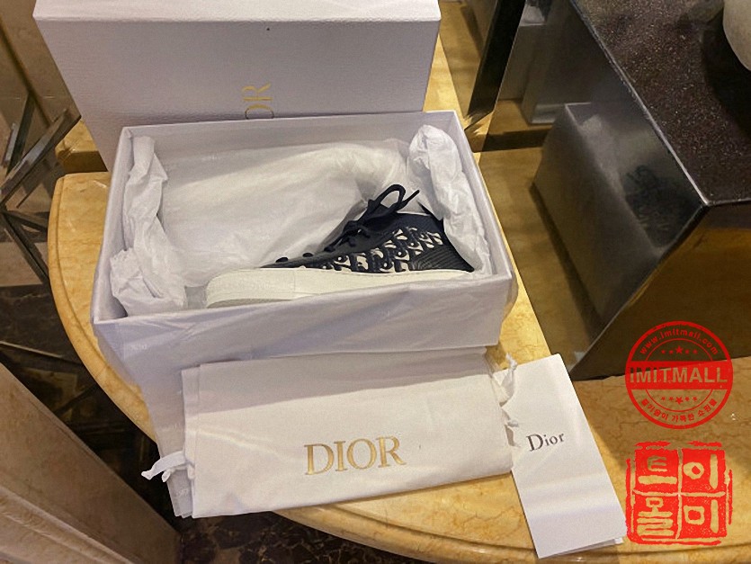 dior_xxxxx_big_00009.jpg