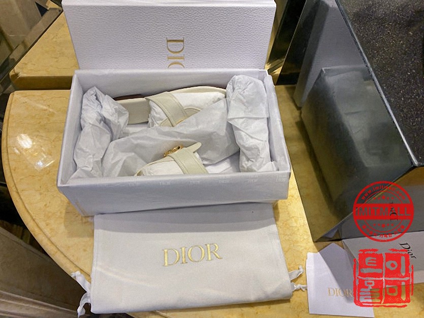 dior_xxxxx_big_00009.jpg