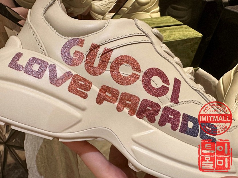 gucci_xxxxx_big_00011.jpg