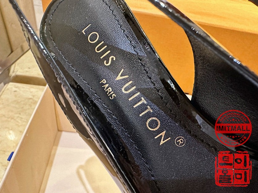 louis_vuitton_xxxxx_big_00014.jpg