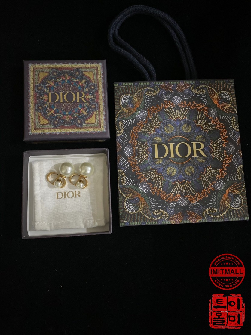 dior_xxxxx_big_00008.jpg