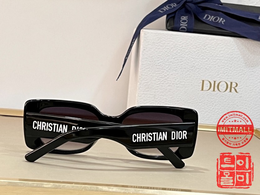 dior_xxxxx_big_00018.jpg