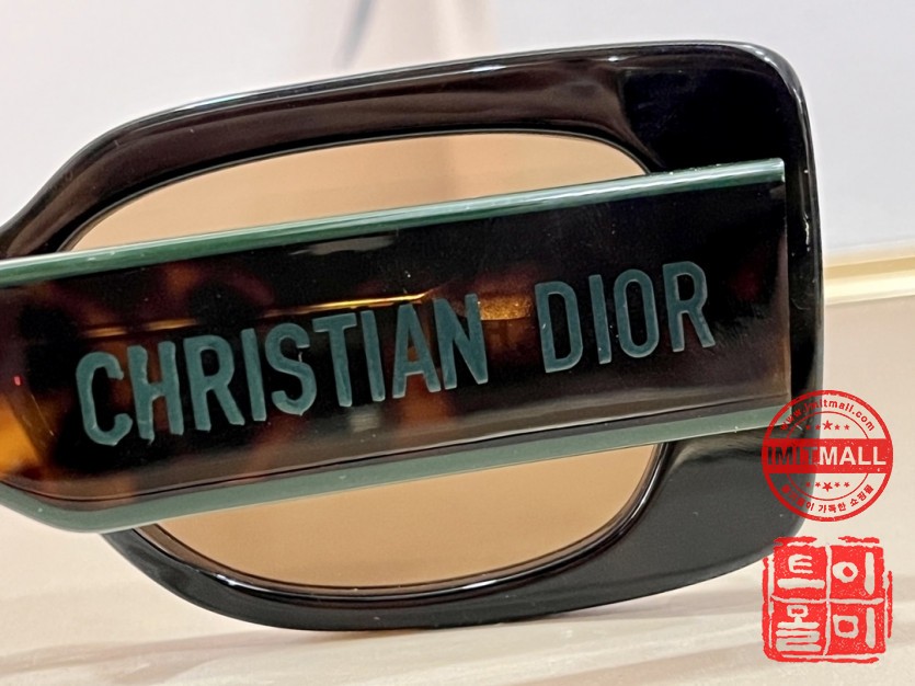 dior_xxxxx_big_00021.jpg