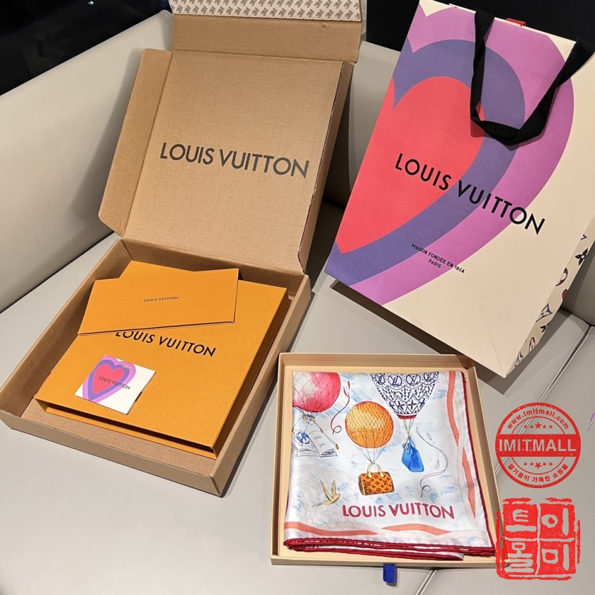 louis_vuitton_xxxxx_big_00015.jpg