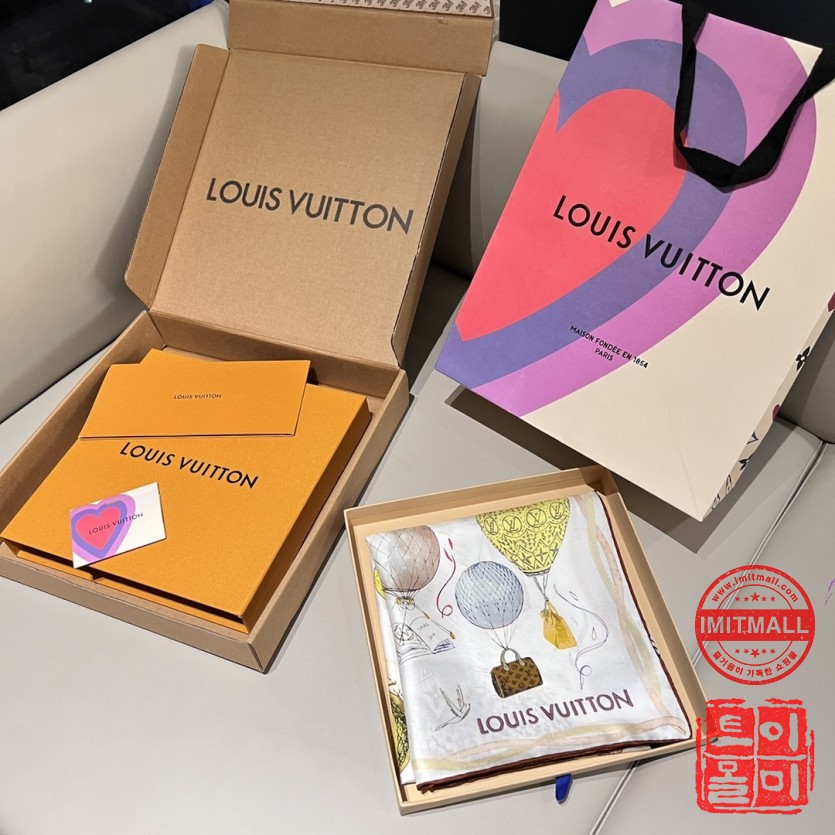 louis_vuitton_xxxxx_big_00009.jpg