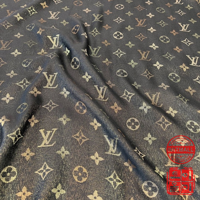 louis_vuitton_xxxxx_big_00006.jpg