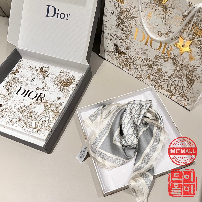 dior_xxxxx_big_00009.jpg