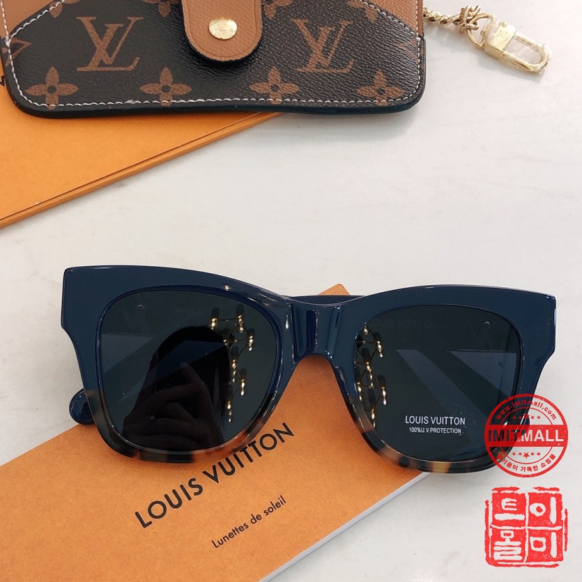 louis_vuitton_xxxxx_big_00002.jpg